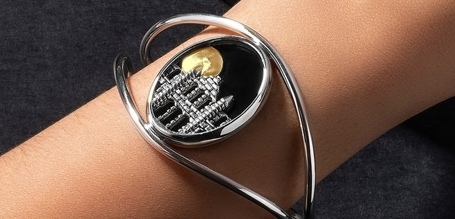 Celebrating 125 years of Dracula with the W Hamond Dracula Jewellery Collection