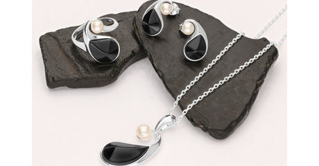Whitby Jet & Pearl Jewellery