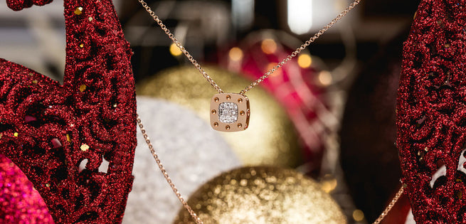 What jewellery does she want this Christmas?