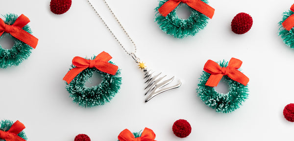 The W Hamond Christmas Jewellery Collection