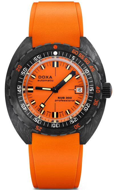 Featured DOXA Sub 300 Carbon image