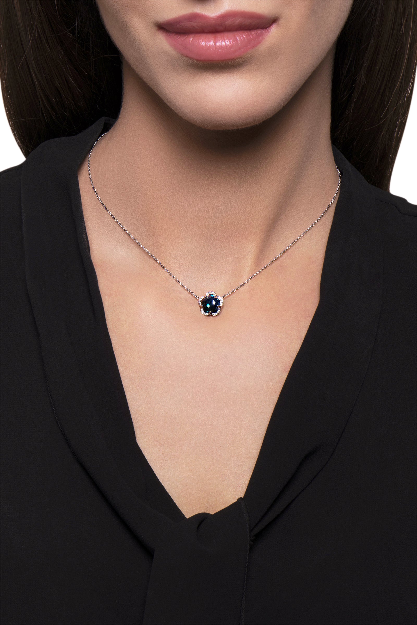 Pasquale Bruni Bon Ton Je T'Aime 18ct White Gold London Blue Topaz Diamond  Necklace D 15948B W Hamond Fine Jewellery