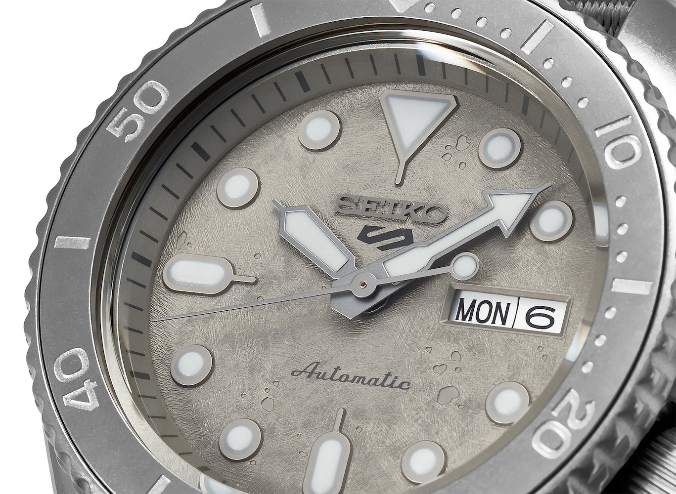 seiko 5 cement